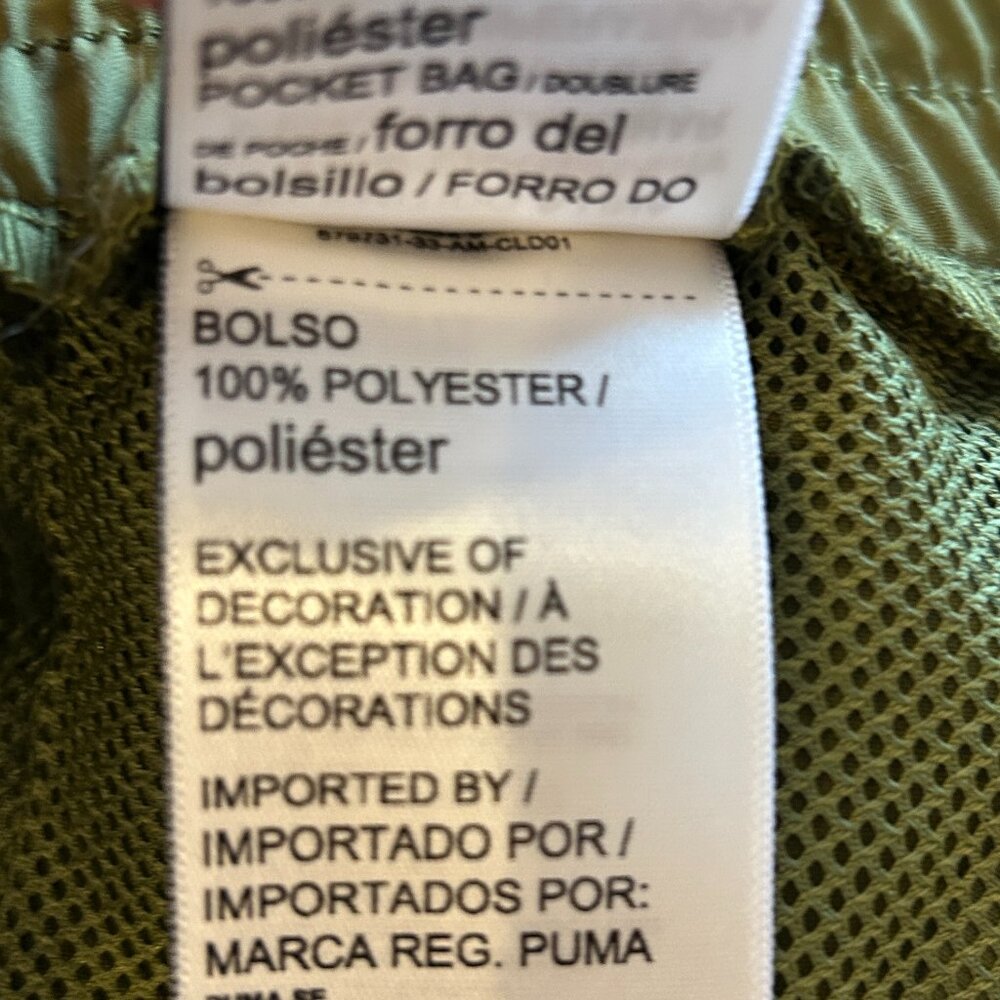 Puma Elastic Waist Cargo-style Shorts (XL) - Picture 8 of 8